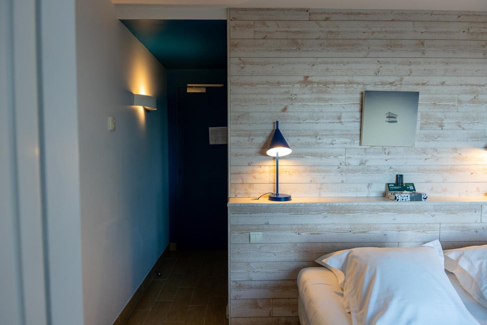 Logis Hotel Vent D'Iroise 플루곤블린 외부 사진