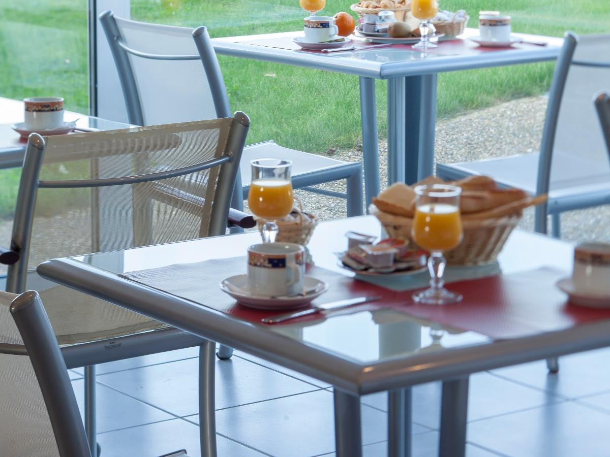 Logis Hotel Vent D'Iroise 플루곤블린 외부 사진